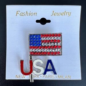 🚨3 for $15🚨 USA Flag Rhinestone Brooch